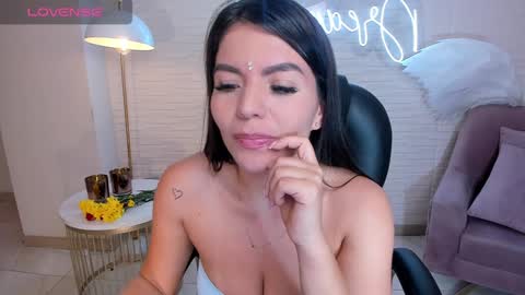 Valeria online show from December 22, 3:11 am