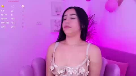 Snapshot of valeriavellet chatting on September 9, 4:29 pm valeriavellet online show from September 9, 4:29 pm