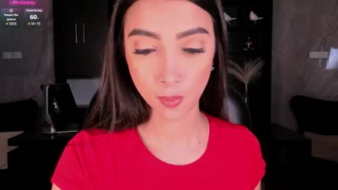 Snapshot of valeriavelvet chatting on October 16, 12:52 pm Vale online show from October 16, 12:52 pm