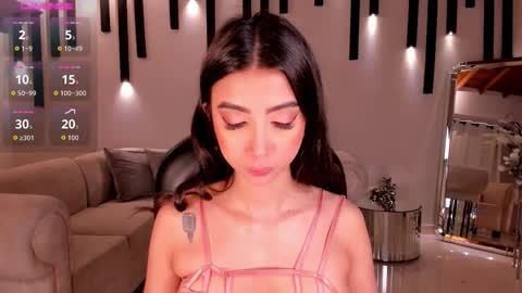 Snapshot of valeriavelvet chatting on September 23, 12:03 pm Vale online show from September 23, 12:03 pm