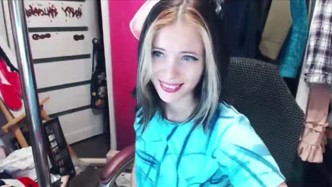 ValeriaXKiss online show from January 12, 12:23 pm