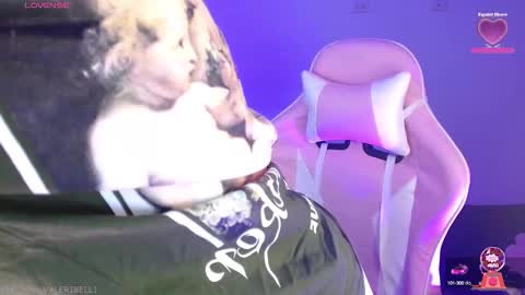 Snapshot of valeribell1 chatting on September 19, 6:01 am Valeri online show from September 19, 6:01 am