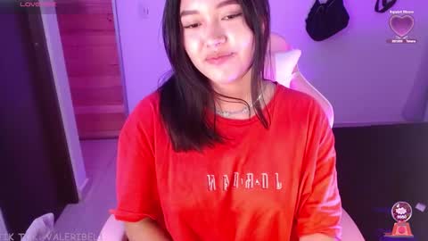 Snapshot of valeribell1 chatting on September 26, 6:11 am Valeri online show from September 26, 6:11 am