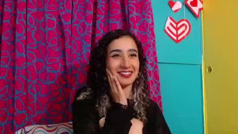 vale online show from November 21, 10:01 pm