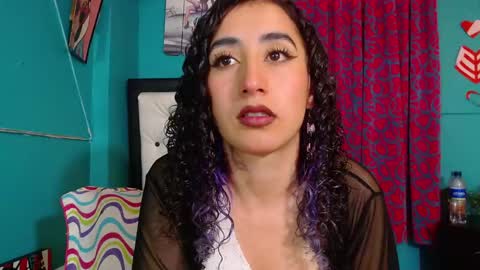 vale online show from September 25, 6:28 pm