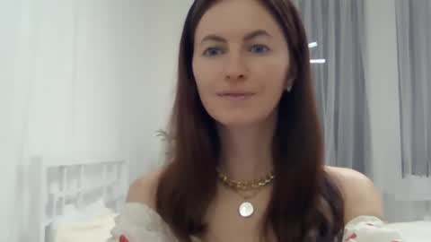 Snapshot of valerie_rose777 chatting on December 8, 4:28 pm valerie_rose777 online show from December 8, 4:28 pm