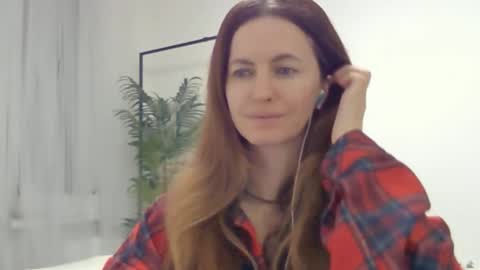 valerie_rose777 online show from January 12, 7:41 pm