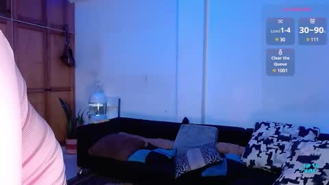 Snapshot of valerie_smile chatting on January 22, 8:07 am Valerie online show from January 22, 8:07 am