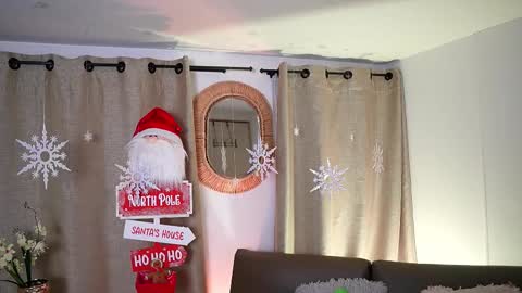 Valerie Style3 online show from December 17, 4:05 am