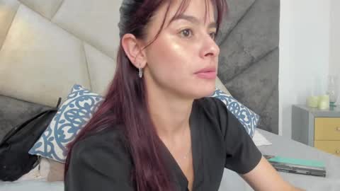 valeriemattson_ online show from September 15, 7:54 pm