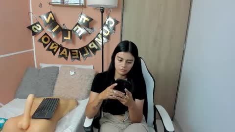 Juli C online show from February 19, 11:36 pm