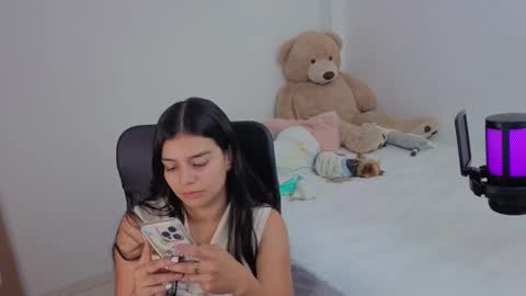 Juli C online show from November 27, 1:52 am