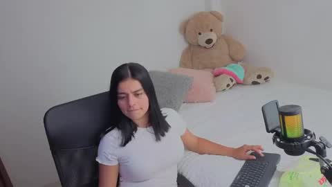 valerihouse_ online show from May 30, 2:20 am