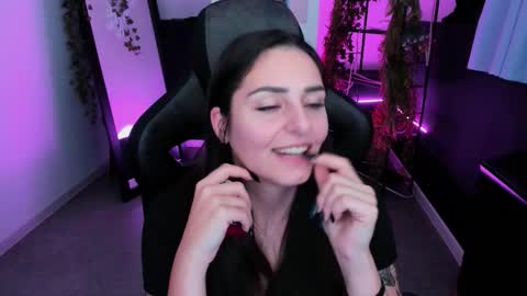 Valerie online show from October 29, 5:37 pm