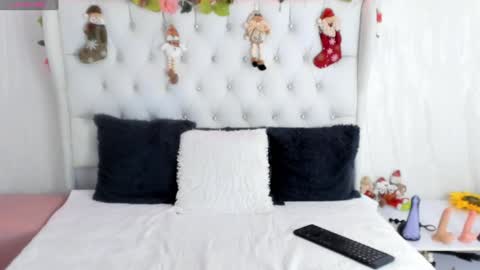 valeria111111 online show from December 31, 12:04 pm