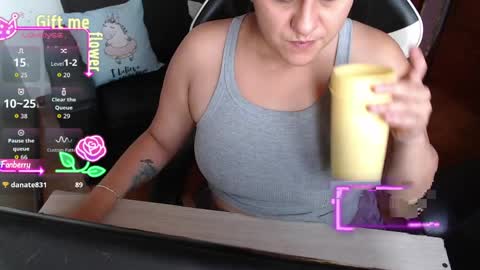 ValeriaMayerss online show from April 2, 10:07 pm