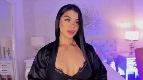   online show from July 15, 12:10 pm