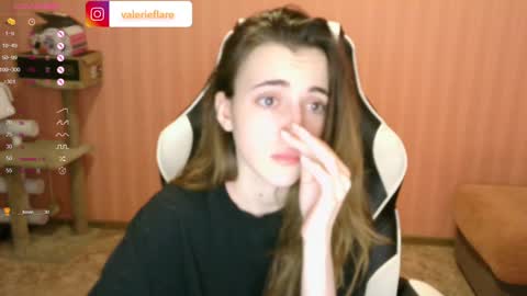 Snapshot of valeritiio chatting on January 9, 12:03 am valeritiio online show from January 9, 12:03 am
