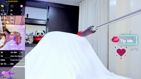 Snapshot of valery_kiim2 chatting on September 20, 12:03 pm valery kiim2 online show from September 20, 12:03 pm