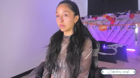 Snapshot of valery_wang chatting on October 24, 11:50 am Val online show from October 24, 11:50 am