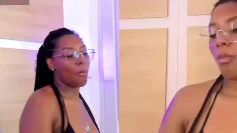 Snapshot of valerycortezm chatting on October 18, 5:15 pm Valery online show from October 18, 5:15 pm