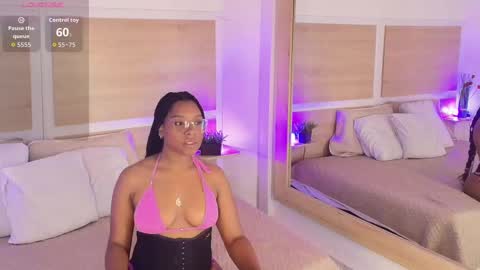 Snapshot of valerycortezm chatting on October 7, 11:58 am Valery online show from October 7, 11:58 am