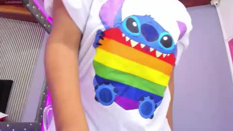 Snapshot of valerynbrown chatting on October 12, 8:33 pm valery online show from October 12, 8:33 pm