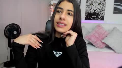 Valery Rivas online show from December 26, 12:49 pm