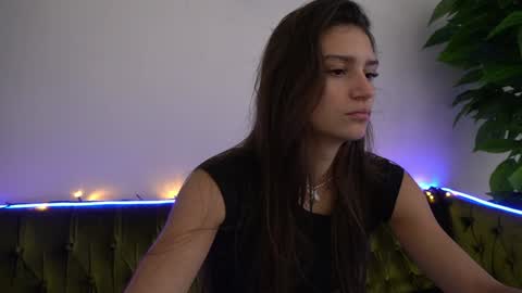 Snapshot of valeryroyale chatting on January 23, 8:57 am Valery online show from January 23, 8:57 am