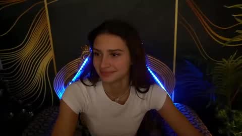 Snapshot of valeryroyale chatting on January 19, 9:22 am Valery online show from January 19, 9:22 am