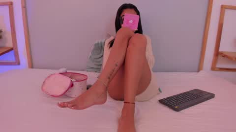 Snapshot of valerysanchez_ chatting on January 11, 9:04 pm Valery online show from January 11, 9:04 pm