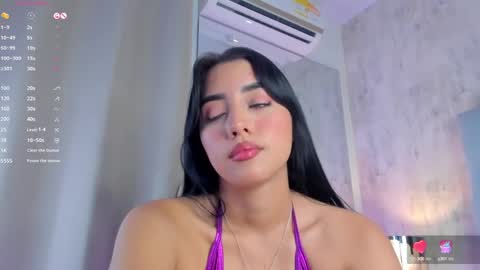 VALERY STONE  online show from September 29, 9:20 pm