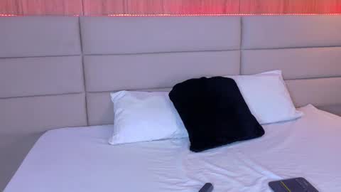 Vale online show from October 7, 1:48 pm