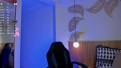 Snapshot of valleriie_ chatting on September 26, 5:54 pm valleriie_ online show from September 26, 5:54 pm