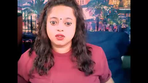 Snapshot of valleyval chatting on December 11, 6:04 am indianvalvet priya is back online show from December 11, 6:04 am