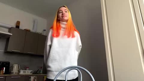 Emily online show from March 2, 7:15 am