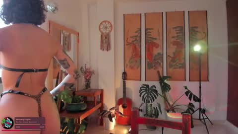      online show from October 21, 7:18 pm