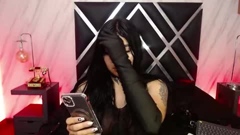 Vamp online show from October 15, 12:30 pm