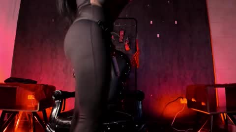 Vamp online show from September 30, 12:33 pm