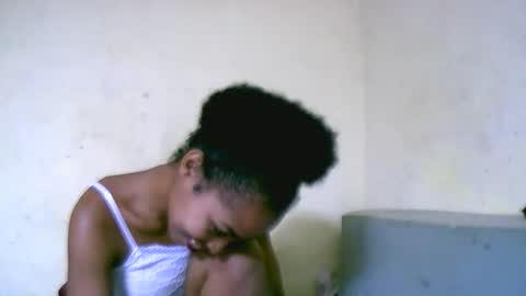 vanah344375 online show from September 12, 5:42 pm