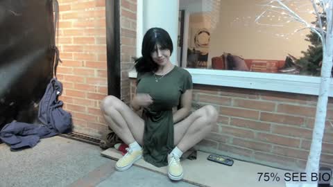 vanessa online show from December 24, 1:49 am