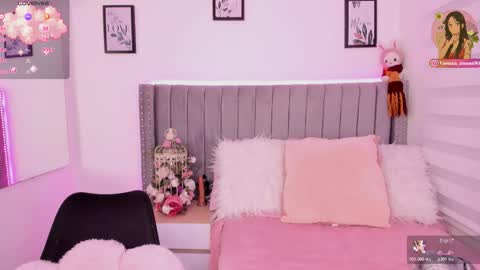 vanesa_moon_ online show from December 2, 12:34 am