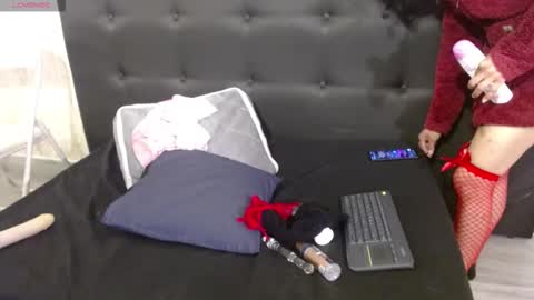 Snapshot of vanessa_7_ chatting on September 29, 12:16 am Vanessa online show from September 29, 12:16 am