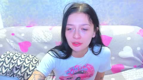 RUSSIAN BARBIE BABE online show from February 1, 1:04 am