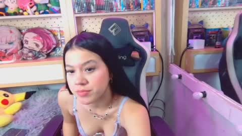 Van online show from September 18, 2:37 pm