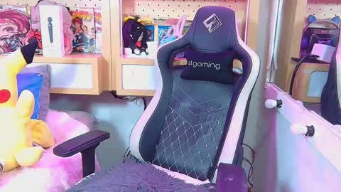 Van online show from October 16, 1:14 pm