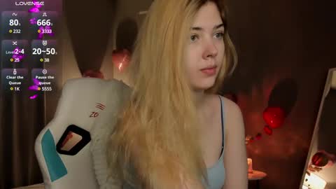 Vanessa Walters online show from February 21, 3:01 am