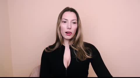 Vanessa online show from February 12, 5:48 pm