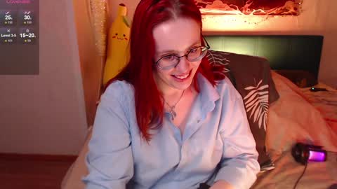 Snapshot of vanessalincum chatting on January 28, 6:38 am Vanessa follow me - I will answer you there at any time online show from January 28, 6:38 am