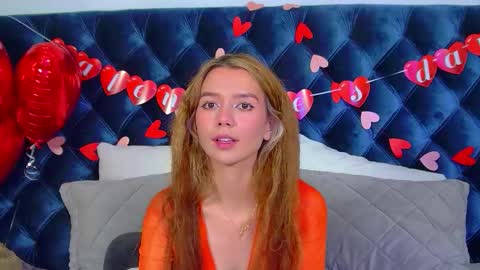 VanessaVienne online show from February 11, 5:47 pm